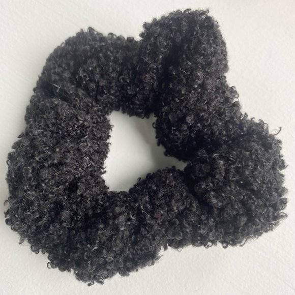 Scrunchies-  Hair Ties Set/3 Fabric/Faux Sherpa  Cream , Black and Pink - Picture 4 of 5